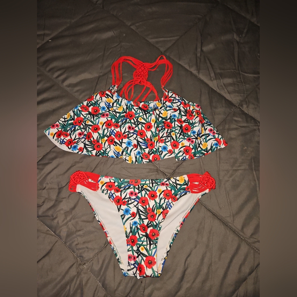 2 PIECE SWIMSUIT - Picture 2 of 2